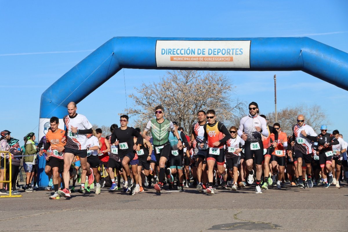 Imagen de 3.ª edición del Duatlón del Instituto Bértora