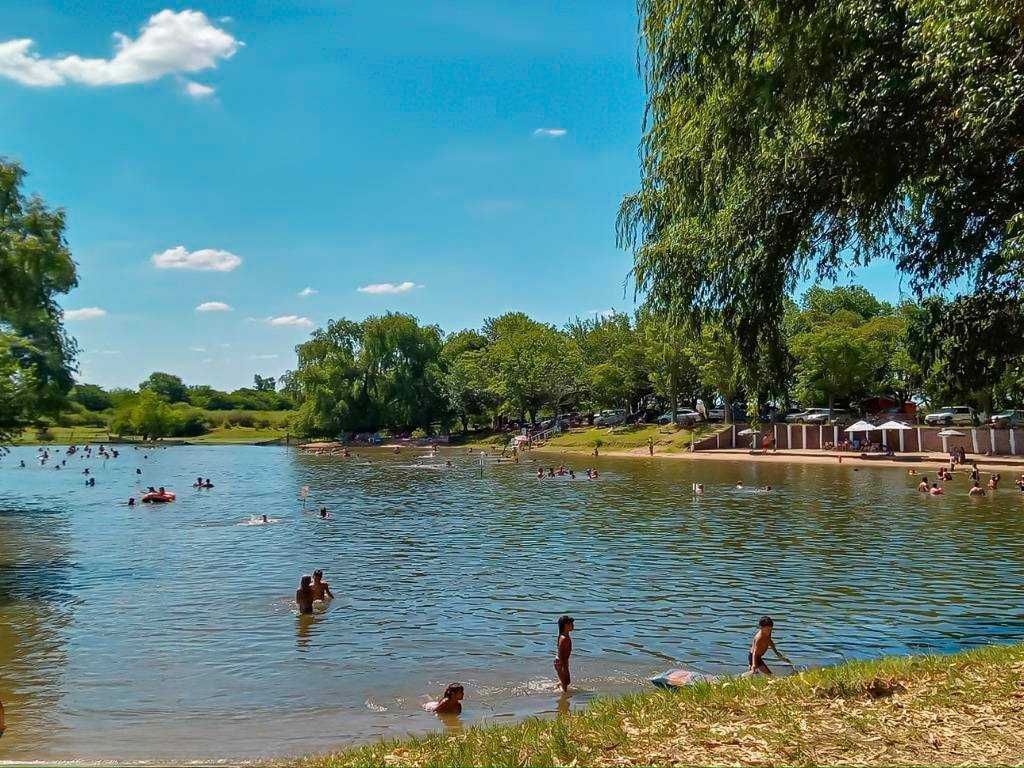 Dormis Los Pinos